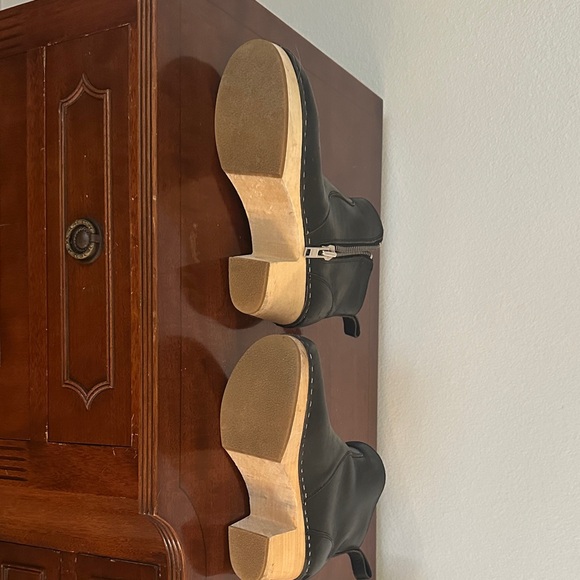 Swedish Hasbeen Ankle Boots - Picture 9 of 12